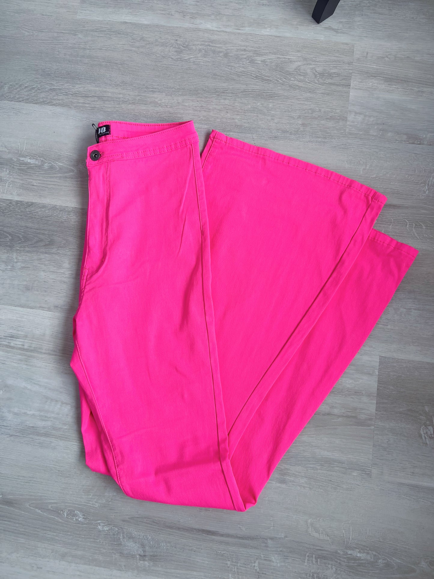 pink flares