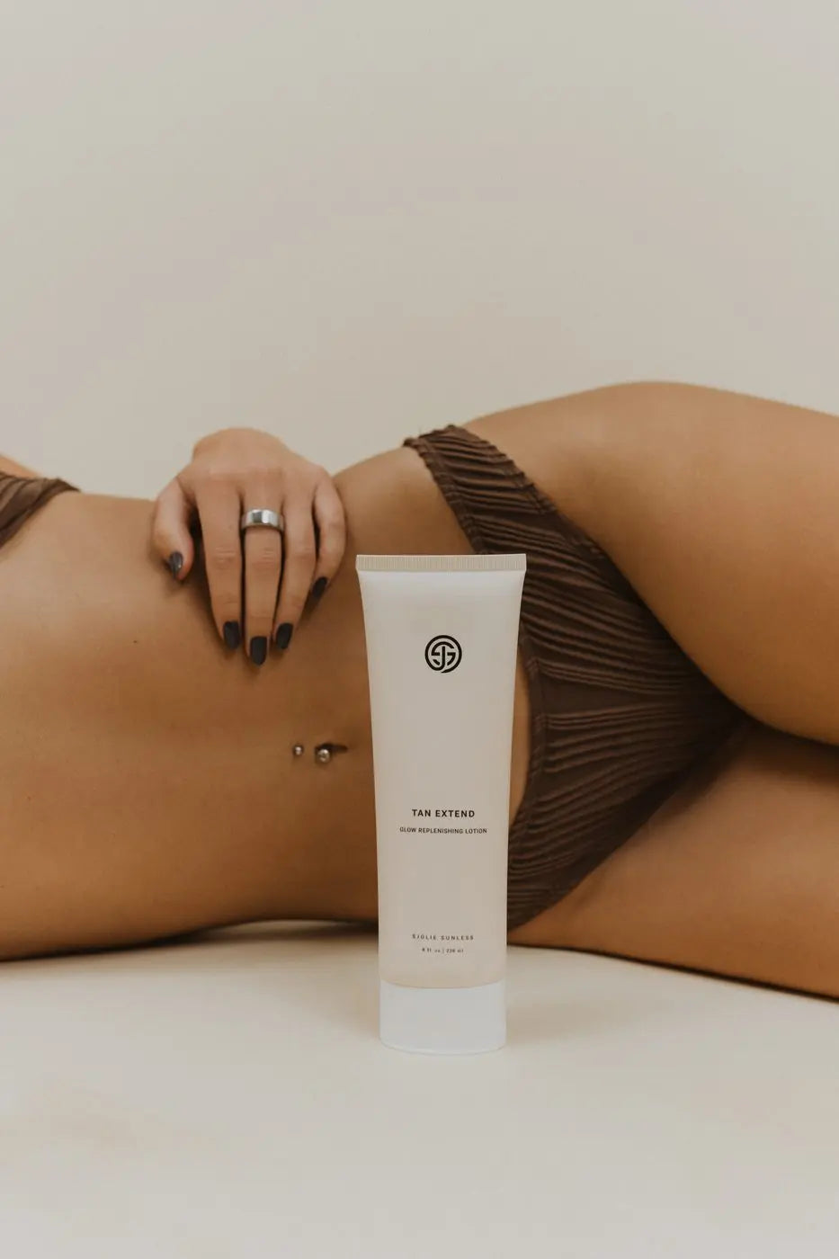Sjolie Tan Extender